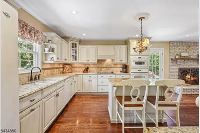 4 Copperfield Way, Morris Township, NJ 07960 - Photo 9