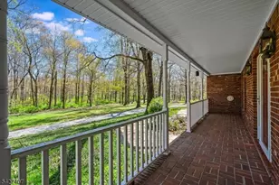6 Fleming Ct, Washington Township, NJ 07853 - Photo 3