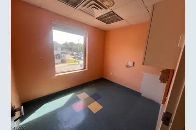 715 Broadway, Paterson, NJ 07514 - Photo 11