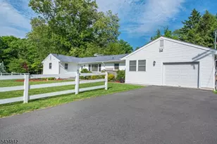 11 Hunters Ln, Sparta Township, NJ 07871 - Photo 23