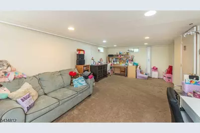 11 Hunters Ln, Sparta Township, NJ 07871 - Photo 17