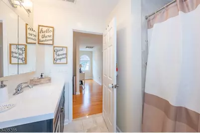 136 Redwood Ave, Wayne, NJ 07470 - Photo 21