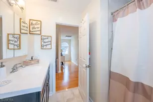 136 Redwood Ave, Wayne, NJ 07470 - Photo 21