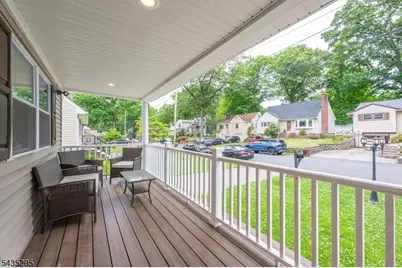 136 Redwood Ave, Wayne, NJ 07470 - Photo 5