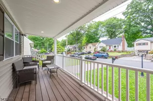 136 Redwood Ave, Wayne, NJ 07470 - Photo 5