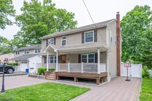 136 Redwood Ave, Wayne, NJ 07470 - Photo 3