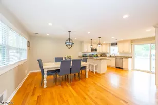 136 Redwood Ave, Wayne, NJ 07470 - Photo 7
