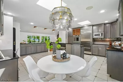 154 Brentwood Dr, South Orange, NJ 07079 - Photo 11