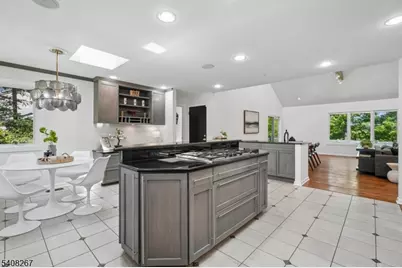 154 Brentwood Dr, South Orange, NJ 07079 - Photo 13