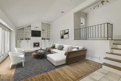32 Brantwood Pl, Clifton, NJ 07013 - Photo 3
