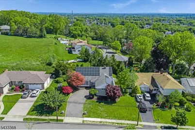 32 Brantwood Pl, Clifton, NJ 07013 - Photo 31