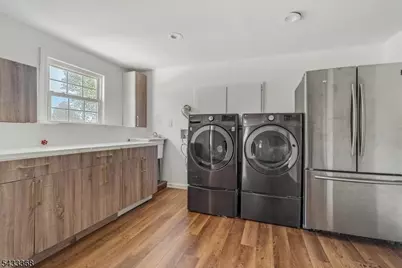 32 Brantwood Pl, Clifton, NJ 07013 - Photo 23