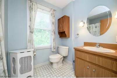 120 Galloping Hill Rd, Roselle Park, NJ 07204 - Photo 23