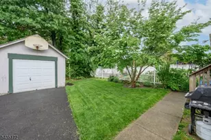 120 Galloping Hill Rd, Roselle Park, NJ 07204 - Photo 29