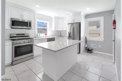 29 Stansfield Pl, North Haledon, NJ 07508 - Photo 7
