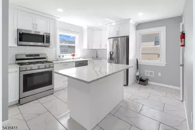29 Stansfield Pl, North Haledon, NJ 07508 - Photo 5