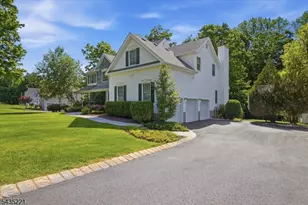 7 Natures Ct, Mount Olive, NJ 07836 - Photo 41