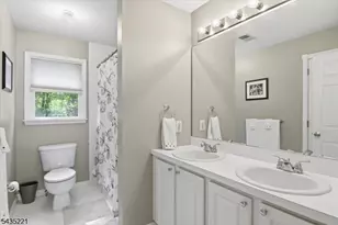 7 Natures Ct, Mount Olive, NJ 07836 - Photo 27