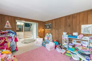 319 Winifred Dr, Totowa, NJ 07512 - Photo 13