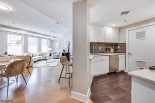 1100 Clinton St, Hoboken, NJ 07030 - Photo 9
