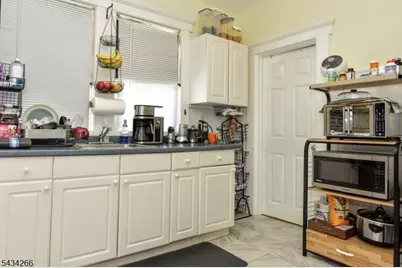 52 Central Ave, Butler, NJ 07405 - Photo 15