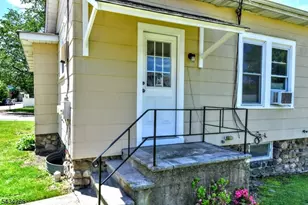 52 Central Ave, Butler, NJ 07405 - Photo 3
