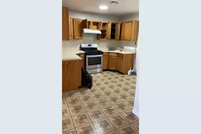 194 Sherman Ave, Paterson, NJ 07502 - Photo 1