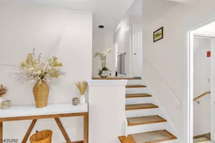 31 Monhegan Ave, Wayne Twp., NJ 07470 - Photo 39