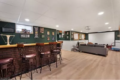 1100 Thomas St, Hillside, NJ 07205 - Photo 11