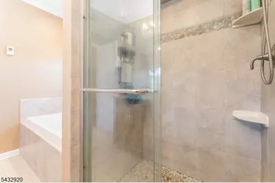 34 Pond Ridge Dr, Clinton, NJ 08809 - Photo 25