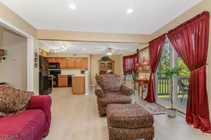 34 Pond Ridge Dr, Clinton, NJ 08809 - Photo 17