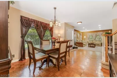 34 Pond Ridge Dr, Clinton, NJ 08809 - Photo 3