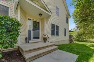 34 Pond Ridge Dr, Clinton, NJ 08809 - Photo 33