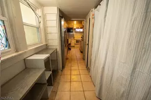 128 W 8th St, Plainfield, NJ 07060 - Photo 15