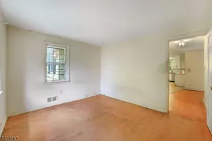 137 Beekman Rd, Summit, NJ 07901 - Photo 29