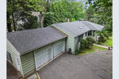 137 Beekman Rd, Summit, NJ 07901 - Photo 41