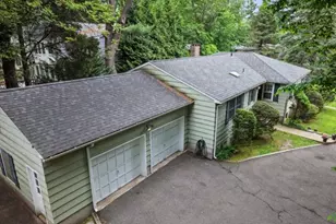 137 Beekman Rd, Summit, NJ 07901 - Photo 41