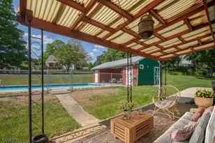 7 Mosle Rd, Peapack Gladstone Boro, NJ 07934 - Photo 17