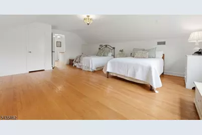 47 Victor Pl, Hawthorne, NJ 07506 - Photo 21