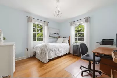 47 Victor Pl, Hawthorne, NJ 07506 - Photo 17