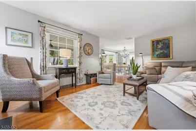 47 Victor Pl, Hawthorne, NJ 07506 - Photo 5