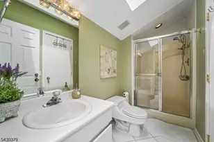 8 Union Hill Rd, Denville, NJ 07834 - Photo 17