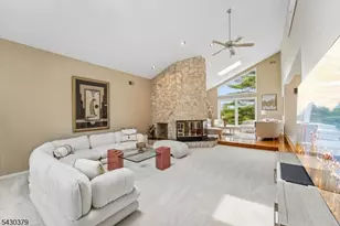 8 Union Hill Rd, Denville, NJ 07834 - Photo 5