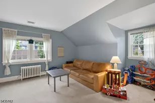 8 Normandie Pl, Cranford Township, NJ 07016 - Photo 15