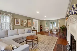 8 Normandie Pl, Cranford Township, NJ 07016 - Photo 3