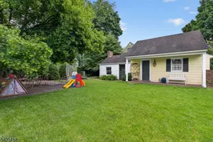 8 Normandie Pl, Cranford Township, NJ 07016 - Photo 27