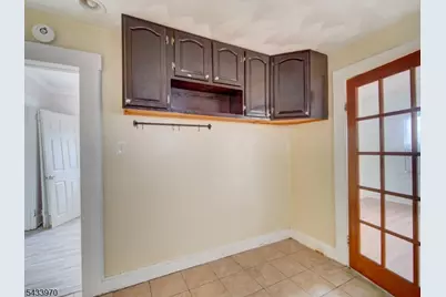 790 Valley St, Union Township, NJ 07088 - Photo 19