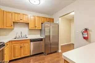 347 Potomac Dr, Bernards Township, NJ 07920 - Photo 3