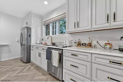 969 Woodland Ave, Plainfield, NJ 07060 - Photo 13