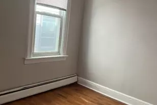 187 Wegman Pkwy, Jersey City, NJ 07305 - Photo 5